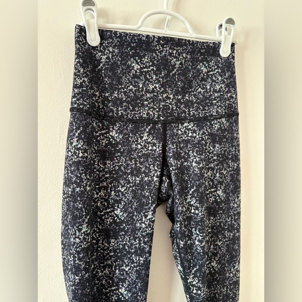Lululemon Wunder Under Pant *Full-On Luon (Roll Down) Size 4 - Picture 4 of 9